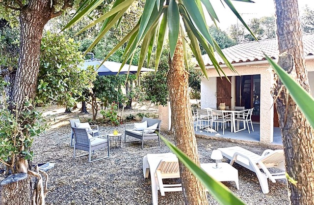 Petite villa idéale 4 personnes à quelques pas de la mer - jardin clos 1200m2