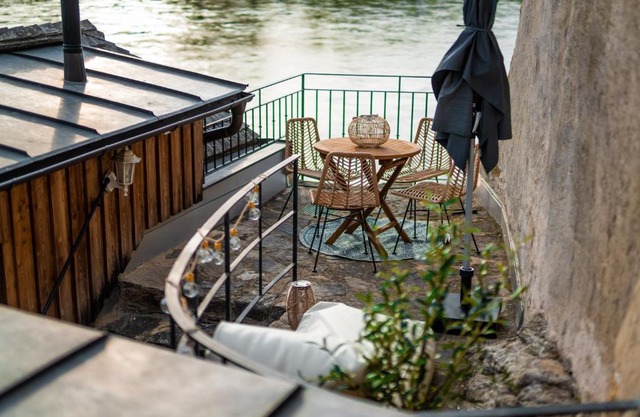 Smile Apartments mit Donaublick