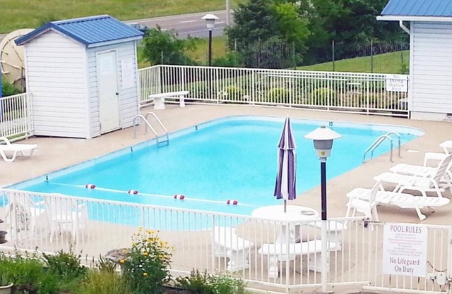 Smokies Motel