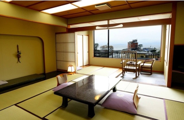 Smoking 10 tatami Japanesestyle room facing the / Izu Shizuoka