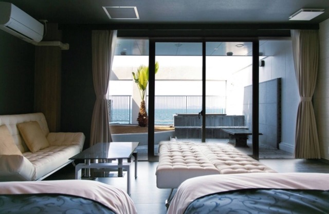 Smoking allowed 2nd floor twin room for 2 peopl / Matsuyama Ehime