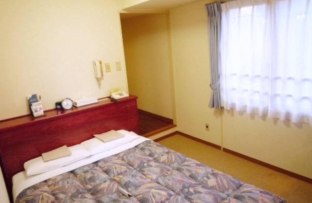 Smoking allowed Relaxing double room bed size 14 / Kawasaki Kanagawa