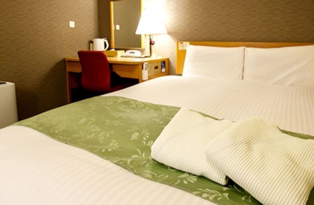 Smoking Double room Simmons bed Basic plan T / Fukuoka Fukuoka