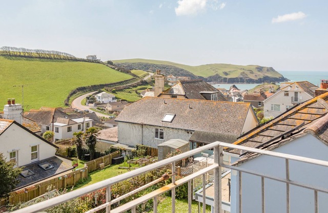 Smugglers' View, HOPE COVE