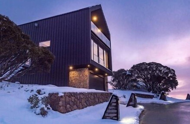 Snow Gum Luxurious Winter Escape