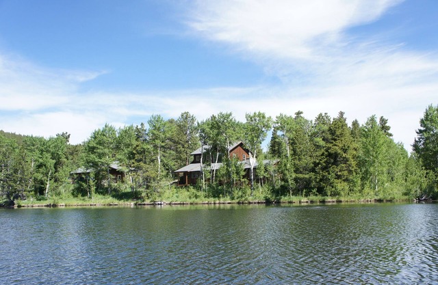 The Snowline Lakehouse