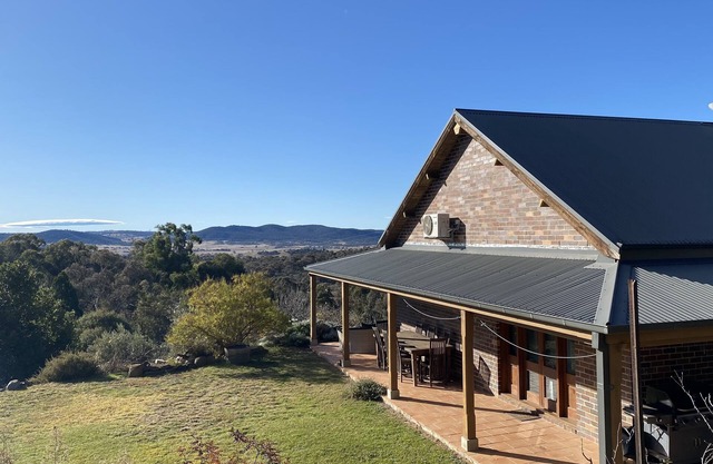 Snowy Mountains - Cottage on Acres - Dog Friendly