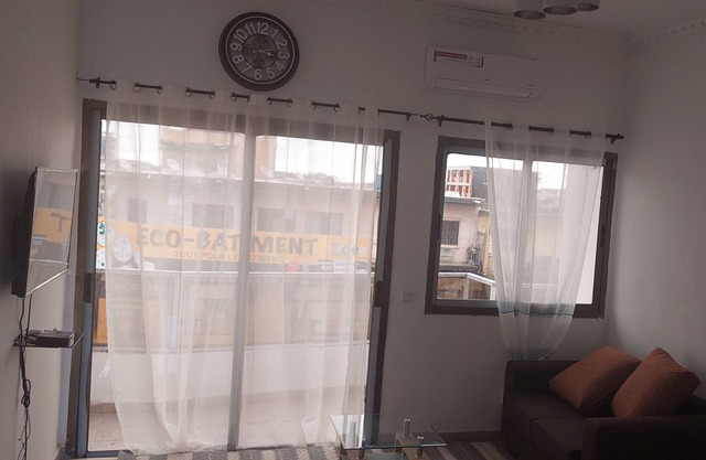 Soft furnished studio, in marcory center, 15 minutes from the airport