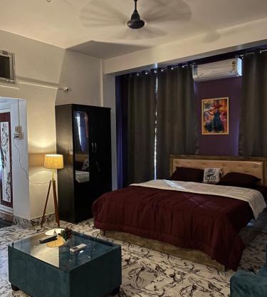 Solace Suites