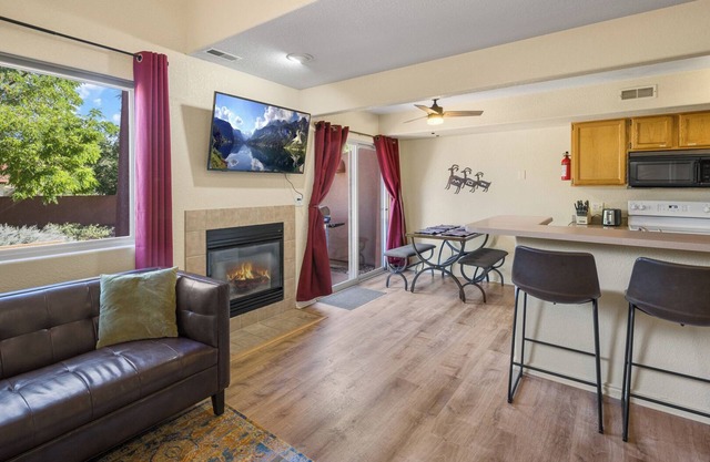 Solano Vallejo Home Near Ntl Parks & Golf Course