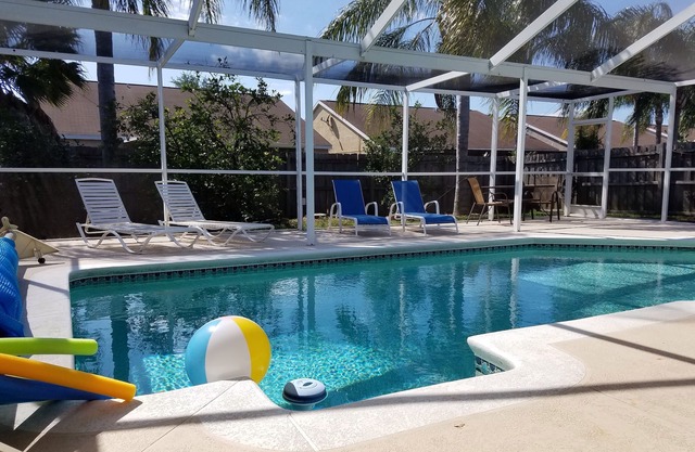 3 chambres 2 salles de bain - Accueil piscine - Riverview - Chiens ok - 4 nuits minimum