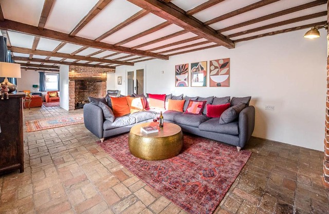 Solebay House, Tunstall