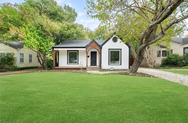 Somerville Cottage