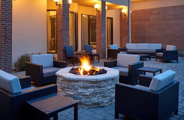Sonesta Select Indianapolis Carmel