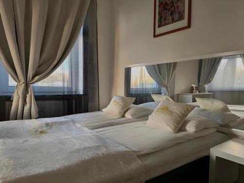 Sonne Hotel