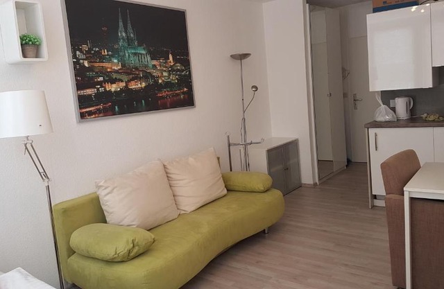 Sonniges Modernes Appartement Höhenberg