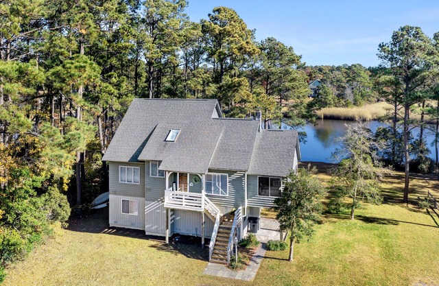 Sound Choice In Manteo: Lakefront | In-Law Suite