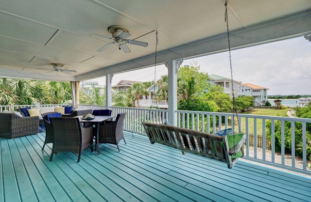 Sound & Sea - Beautiful home on the South end of Wrightsville