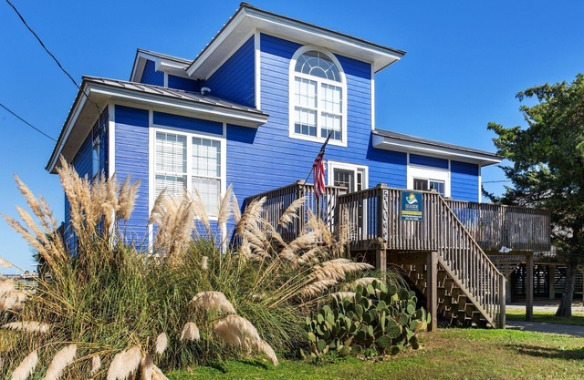 8625 Blue Crush * Soundfront * Dock