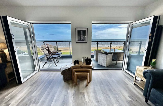 South Beach Villa next to Bridlington Golf Club