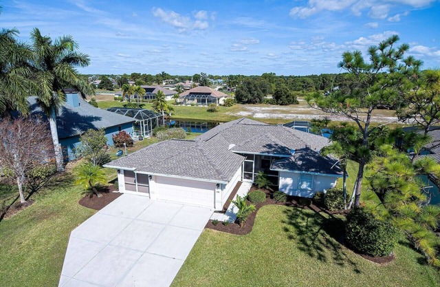 South Bound | Waterfront | 3 Bed, 2 Bath
