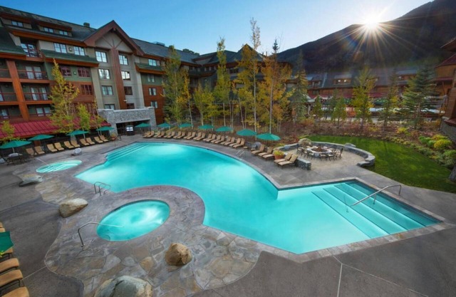 South Lake Tahoe Resort 2 Bedroom Villa Sleeps 8