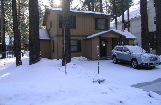 South Lake Tahoe Cabin - Retraite familiale de Rae - Meilleur emplacement 1700 pieds carrés.