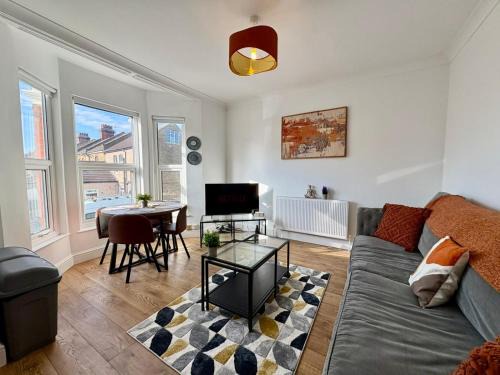 Southchurch suites - The Walnut
