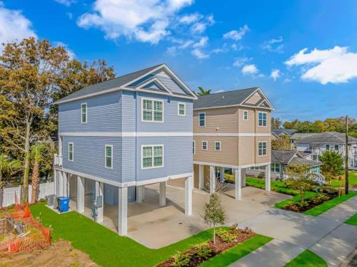 Southern Charm at Paradise Palms North