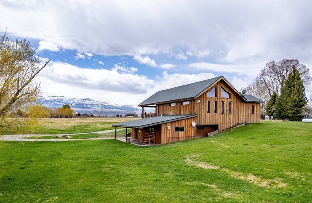 Southfork Sky- unobstructed views, pet friendly