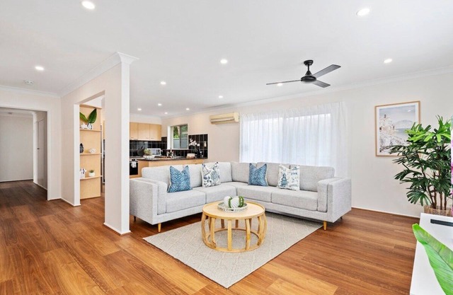 Southport Central,4bd Pool, BBq