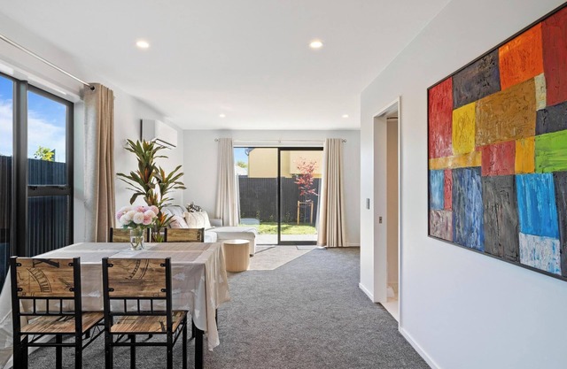 Centrally Located Two Bedroom House + Parking !