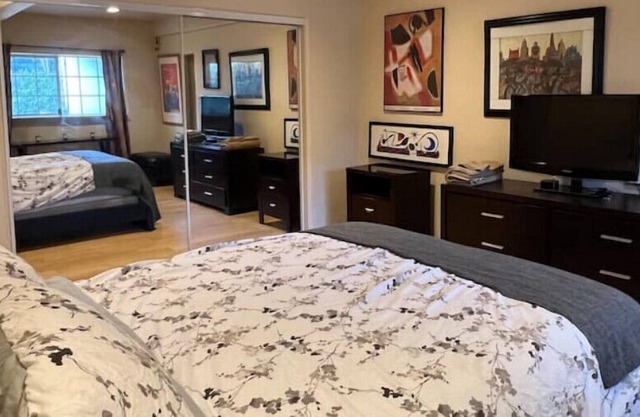 Spacious and Cozy Casita near LAX-SoFi-USC