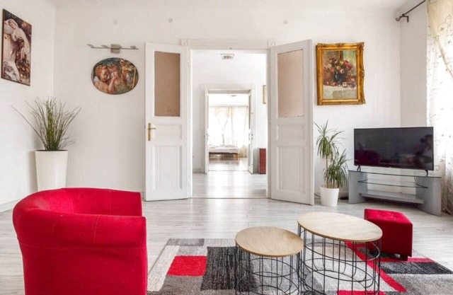 Appartement spacieux 158m² à Budapest Balcon 2 Salles de bain 30m du métro
