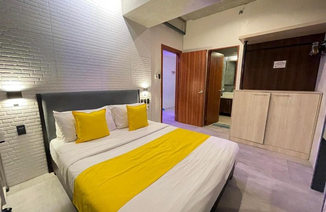 Spacious 1BEDROOM Good for 2pax free stay up to 6pax 22088