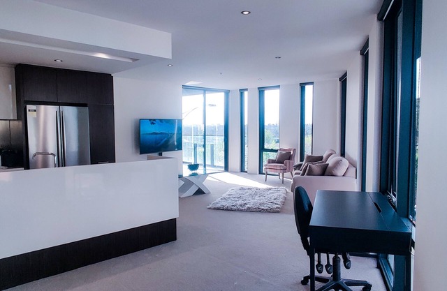 Spacious 2-bedroom suite, luxury living, with Indoor Pool, Sauna, Gym
