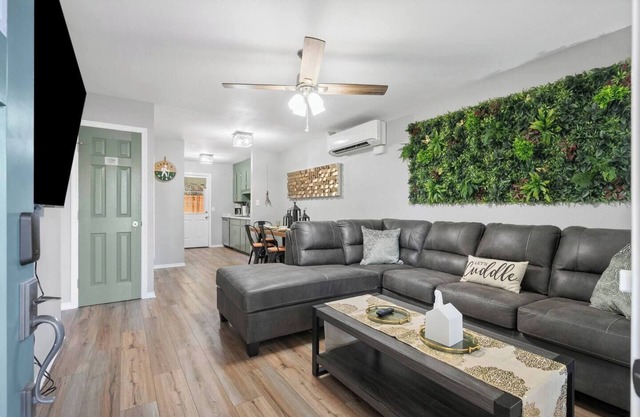 Spacious 2 bedroom townhouse completely remodeled with all the amenities