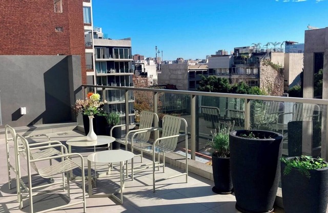 Spacious 2 rooms for couples