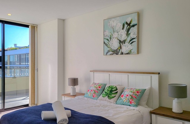 Spacious 3-Bed Penthouse with Perfect View