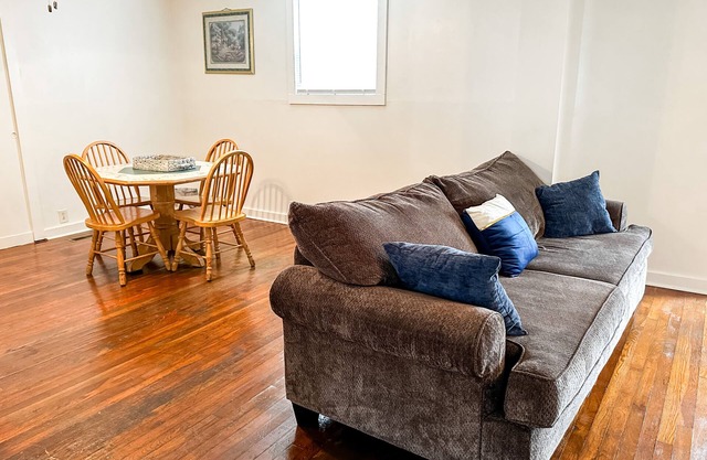 Spacious 3 Bedroom Apartment at Harold KY!