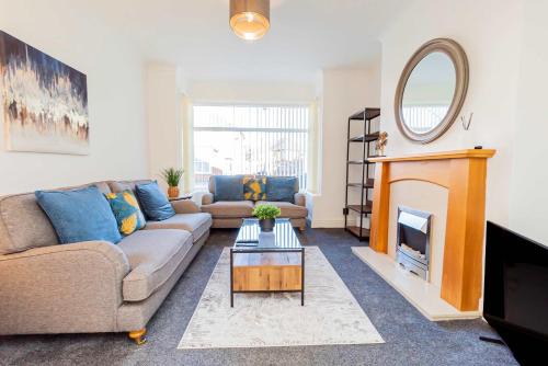 Spacious 3 Bedroom Home with Garden in Doncaster