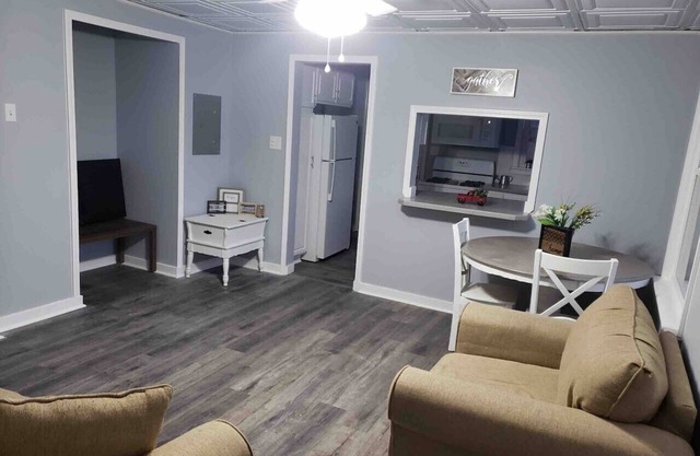 Spacious 3 Bedroom Monthly