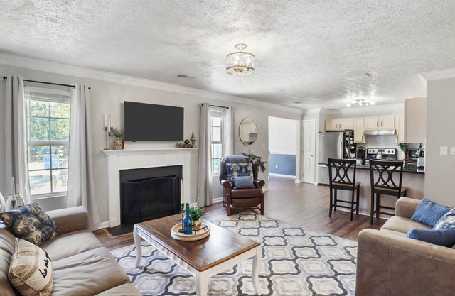 Spacious 3 BR w/ King Suite + Patio Off Interstate