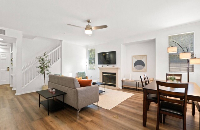 Spacious 4-Bedroom 2BTH Apartment in MDR