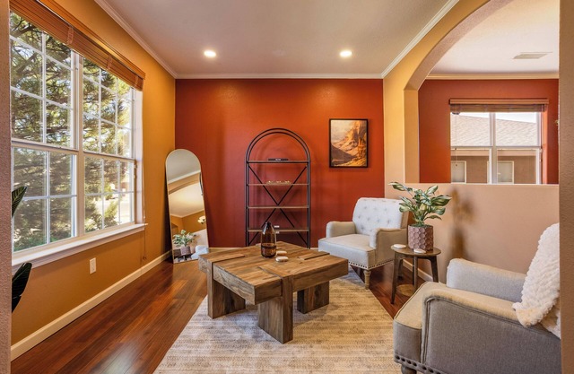 Spacious 4-bedroom house in phenomenal Rio Rancho with WiFi, AC