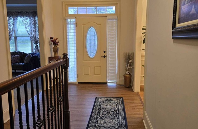 Spacious 4-bedroom house in charming Snellville with WiFi, AC
