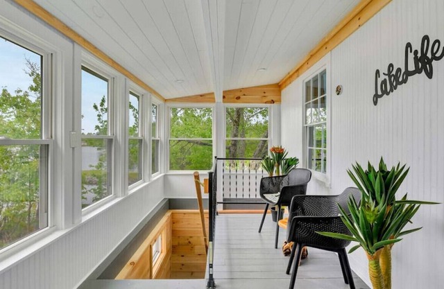 Spacious 4-Bedroom Home with Lake Views