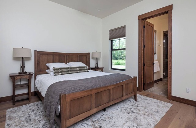 Spacious 4-Bedroom Retreat w/Foosball in Rec Room, Large Patio & Living Space