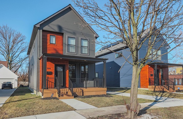 Spacious 4-bedroom/3 bath home in Little Italy near Case, CC +University Circle!