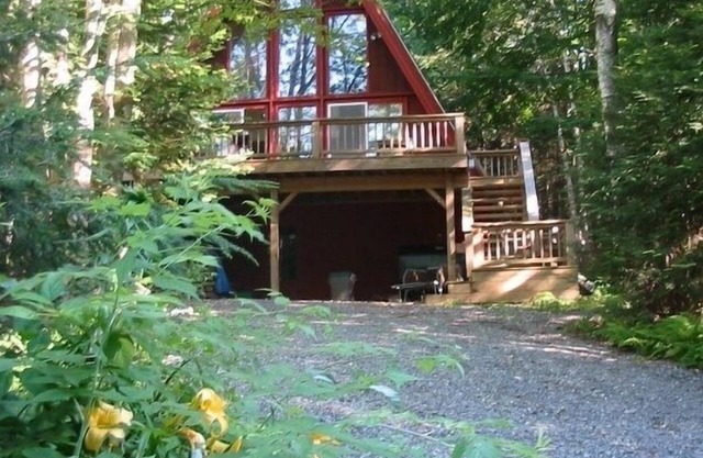 Spacieux Bdrm 5 A-Frame; Lac Raponda accès; cadre boisé; de ski Mount Snow!